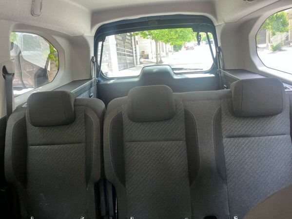 Peugeot Rifter 1.2 Allure pack, 7 Pasaj,  5p At, 2025