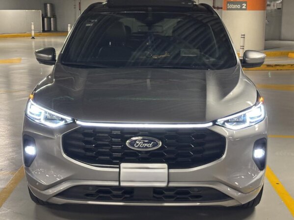 Ford Escape 2.5 St-Line Elite HEV , piel ,  Hybrid Cvt 2024