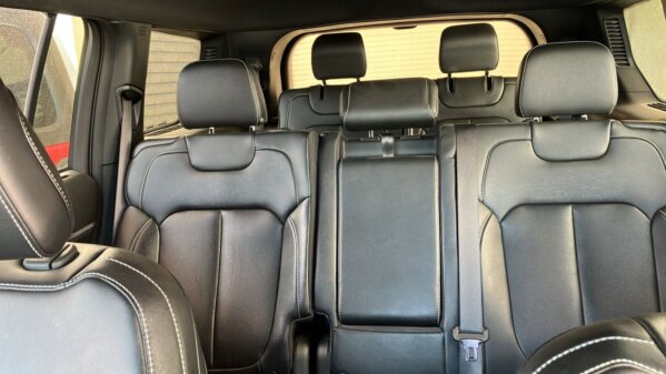 Jeep Grand Cherokee L  limited Lujo   7 Pasaj  V6  Aut 4x2 2024